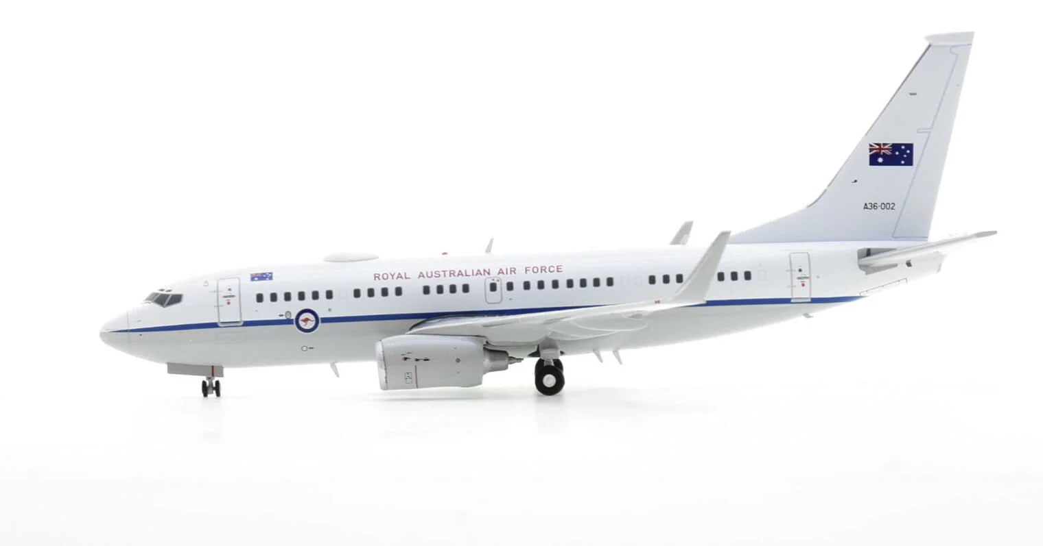 Gemini Jets 1/200 Royal Australian Air Force B737-700S A36-002 RAAF Diecast Model - Image 3