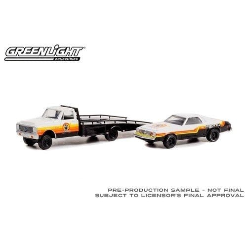 Greenlight 1/64 HD Truck 1972 Chevy C-30 Ramp Truck with 1976 Chevrolet Chevelle Laguna - Armor All - Image 2