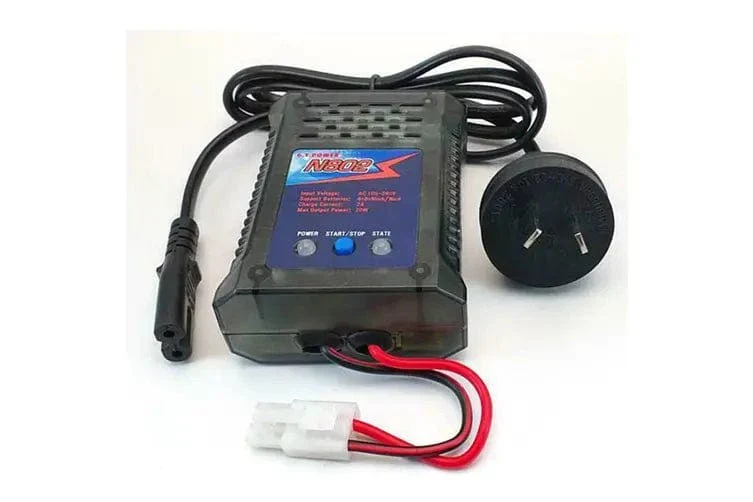 GT Power N802 Nicd / Nimh 2amp Charger - Tamiya