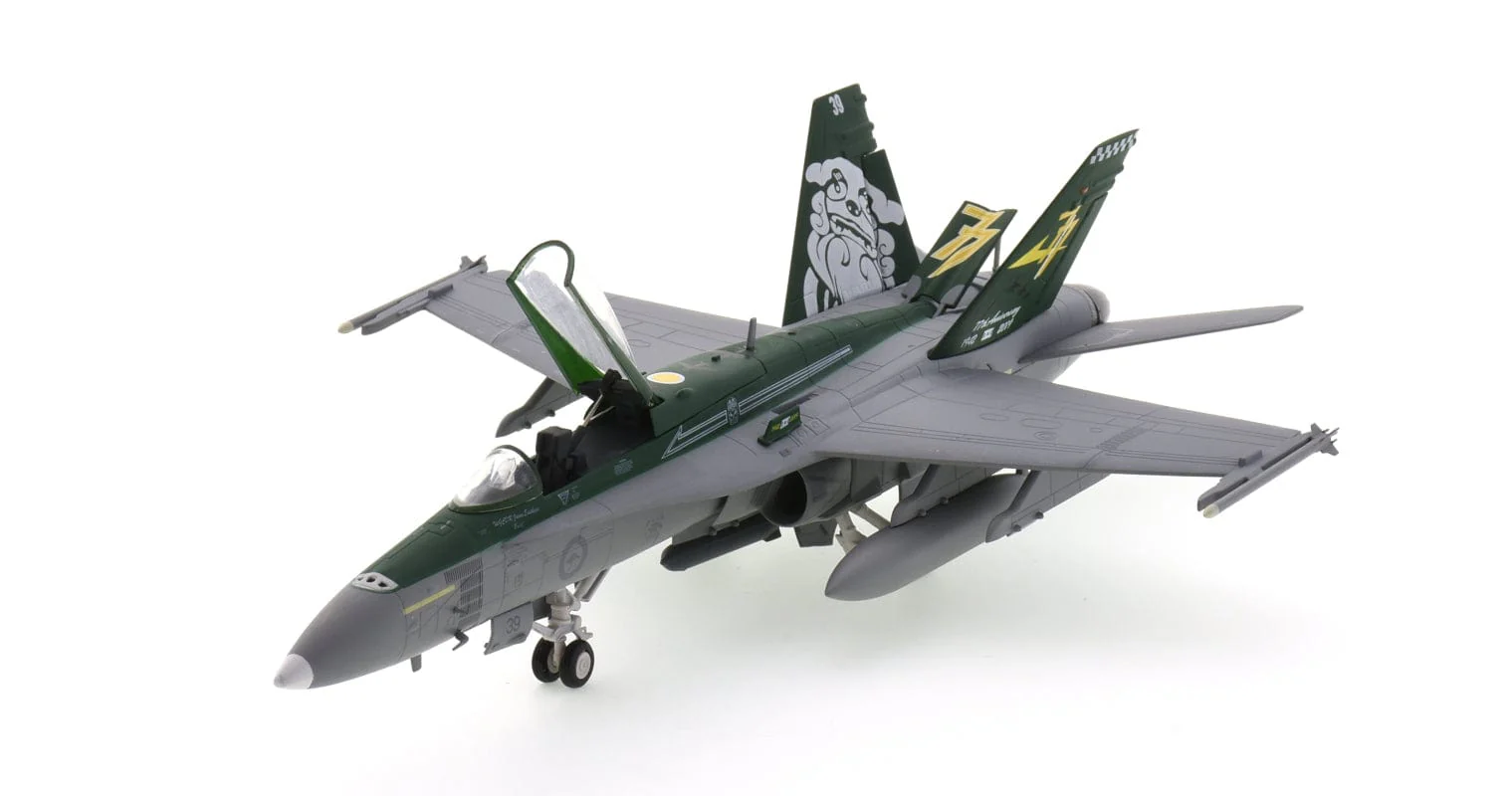 Herpa 1/72 RAAF Mc Donnell Douglas F/A-18A Hornet No.77 - Image 4