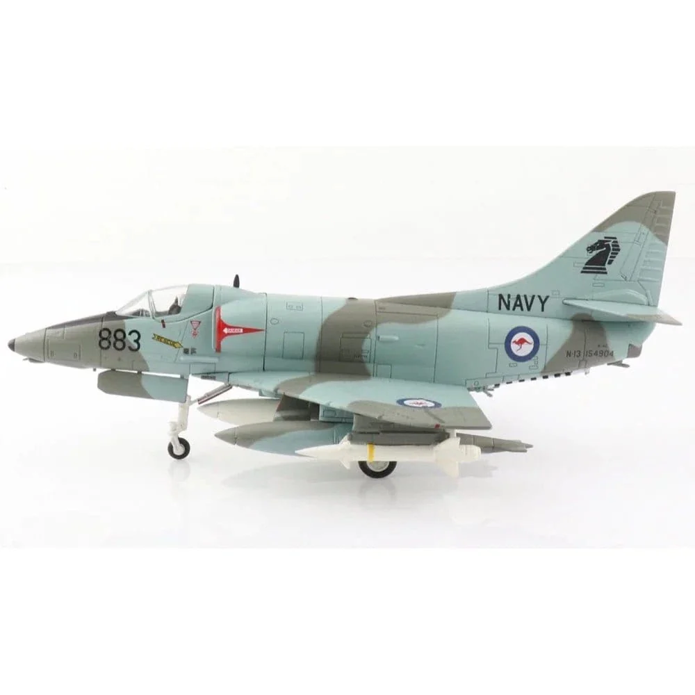 Hobby Master HA1430 1/72 Douglas A-4G Skyhawk 883/N-13 154904 VF-805 HMAS Melbourne 1980 Diecast Model - Image 3