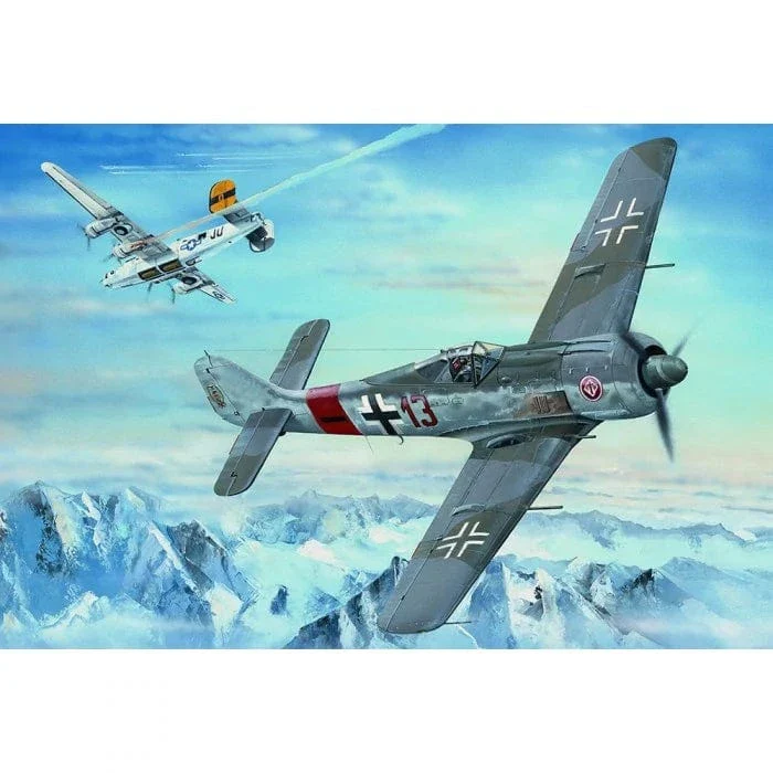 HobbyBoss 1/18 Focke-Wulf FW190A-8 Plastic Model Kit [81803]