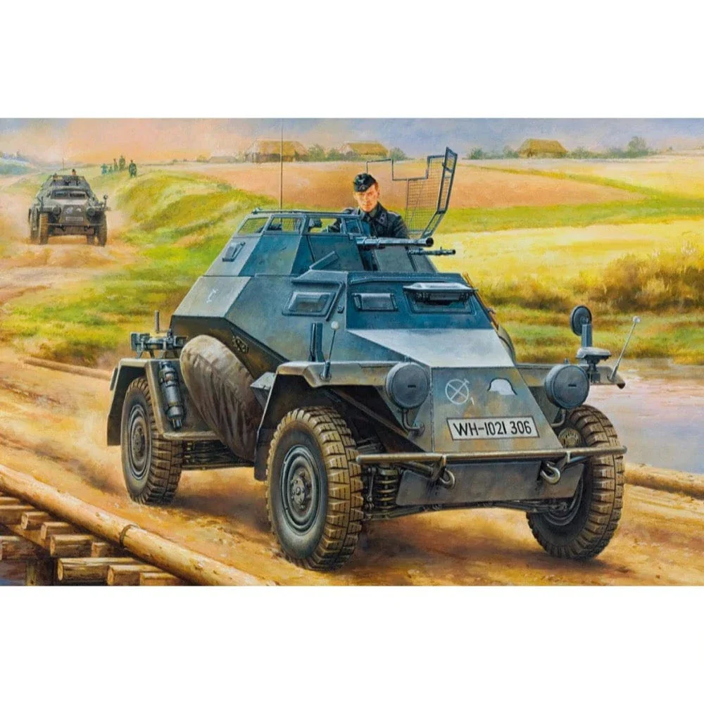 HobbyBoss 1/35 German Leichter Panzerspahwagen(2cm) Mid Version Plastic Model Kit [80149]