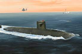HobbyBoss 1/350 French Navy Le Triomphant SSBN Plastic Model Kit [83519]