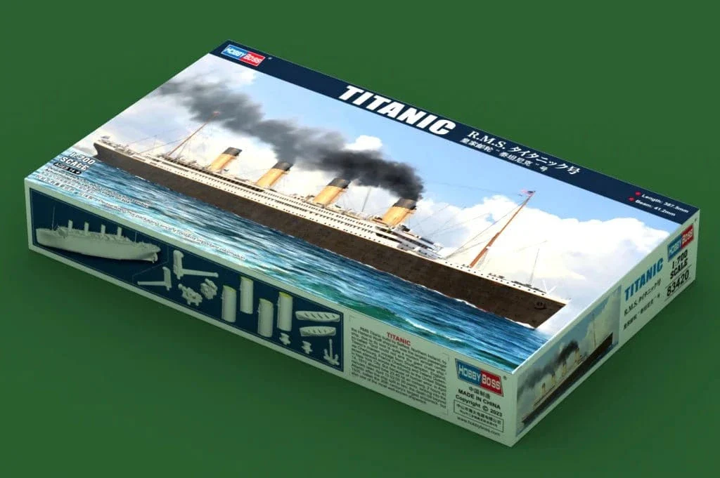 HobbyBoss 83420 1/700 Titanic Plastic Model Kit - Image 2