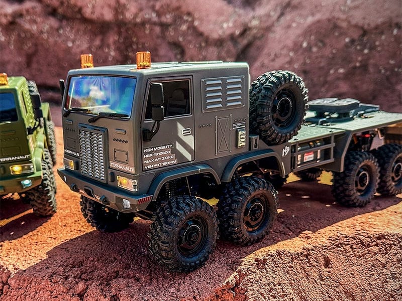 HobbyPlus 1/18 CR-18P Terranaut 8X8 AWS (Grey) - Image 4
