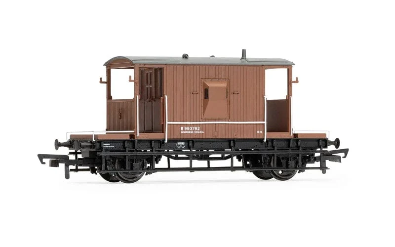 Hornby OO Scale BR - Southern Region 950792 - Brake Van [R60289]