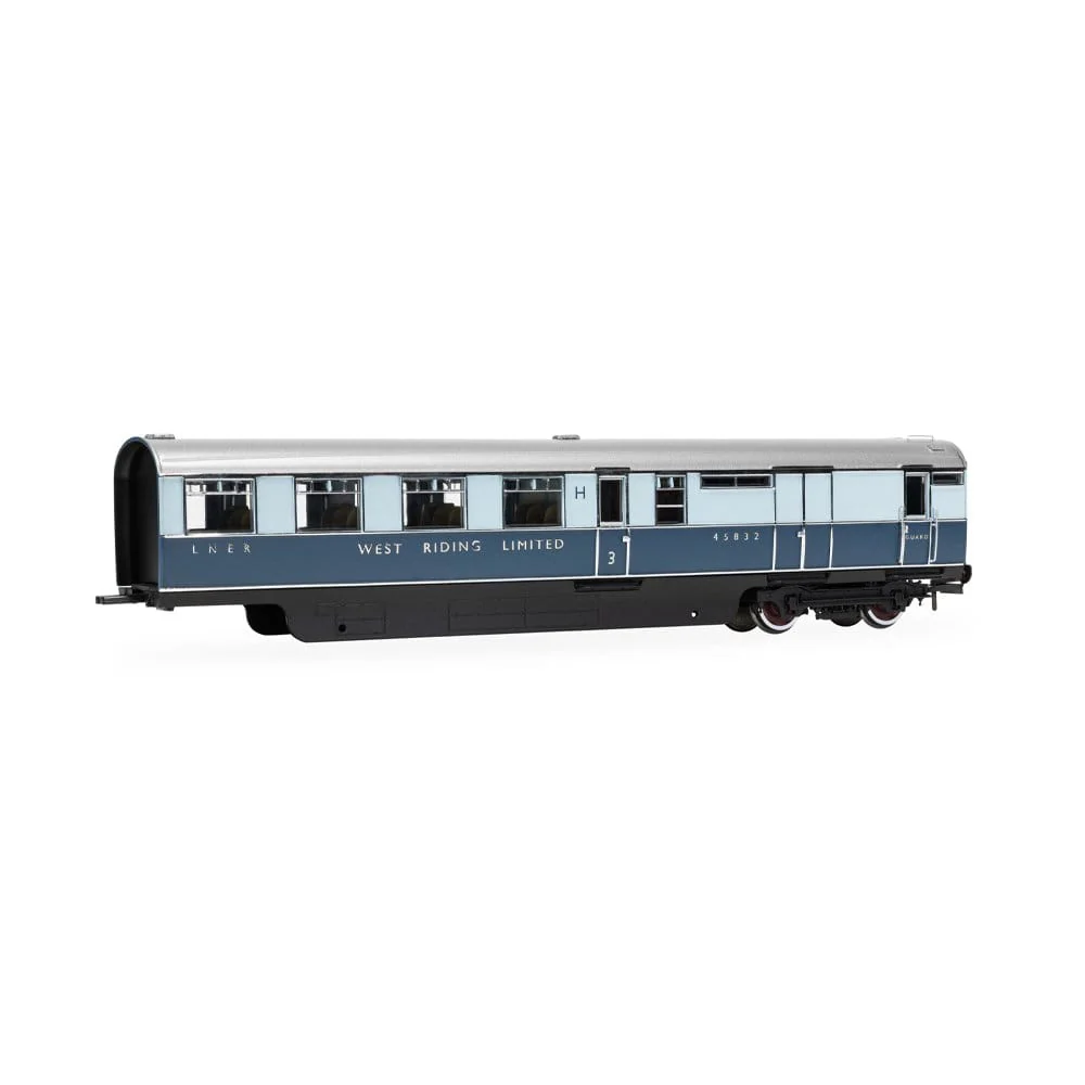 Hornby OO Scale LNER West Riding Limited Open Third & BRake Third Articulated Coach Pack [R40480] - Image 3
