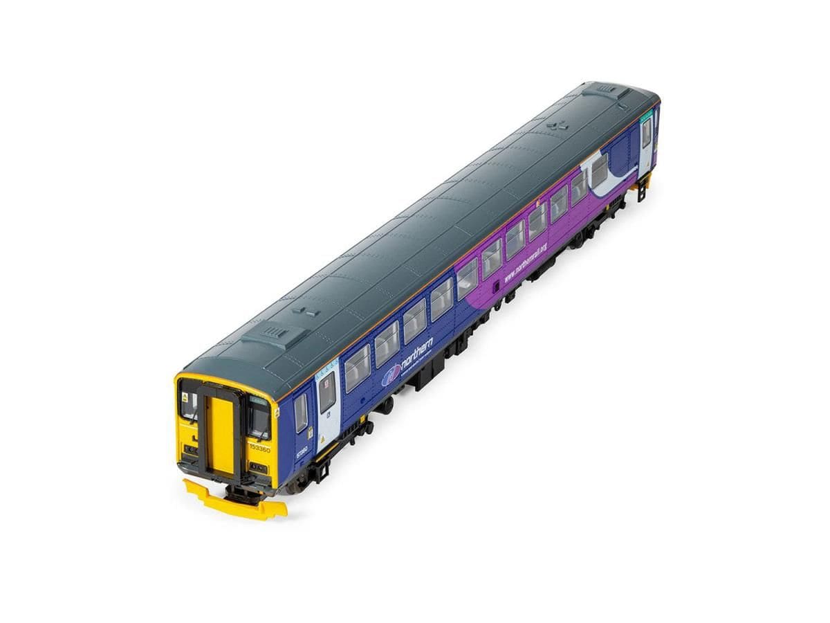 Hornby OO Scale Northern Rail Class 153 153360 [R30427] - Image 3