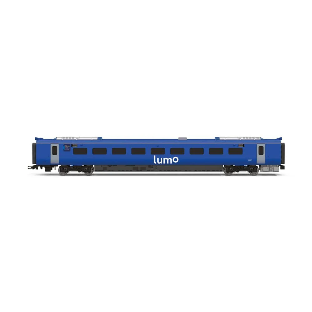 Hornby OO Scale Railroad  Lumo Coach 843001 [R40561]