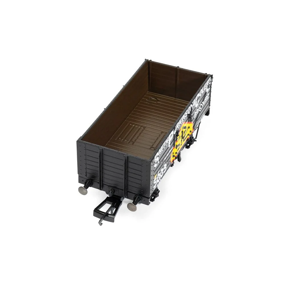 Hornby OO Scale Smith Parkinson & Cole Ltd 7 Plank Wagon No5009 [R60306] - Image 2