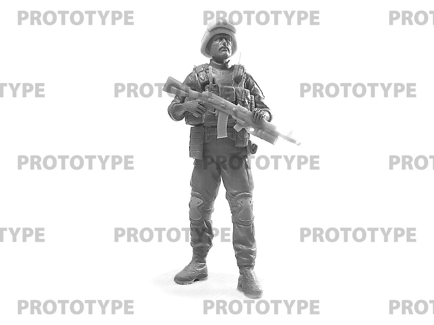 ICM 1/16 Soldier of the Armed Forces of Ukraine Plastic Model Kit - Image 2