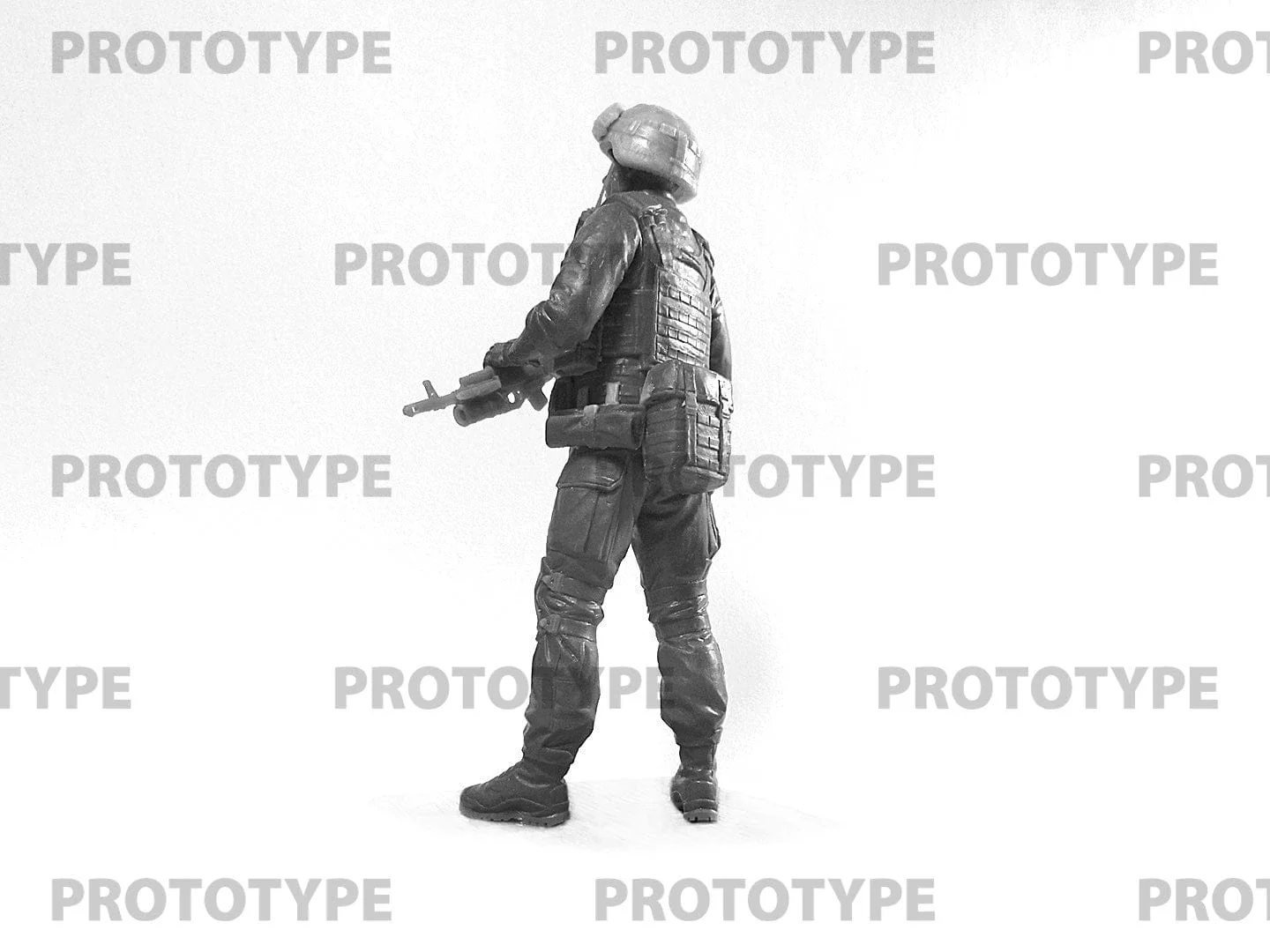 ICM 1/16 Soldier of the Armed Forces of Ukraine Plastic Model Kit - Image 3