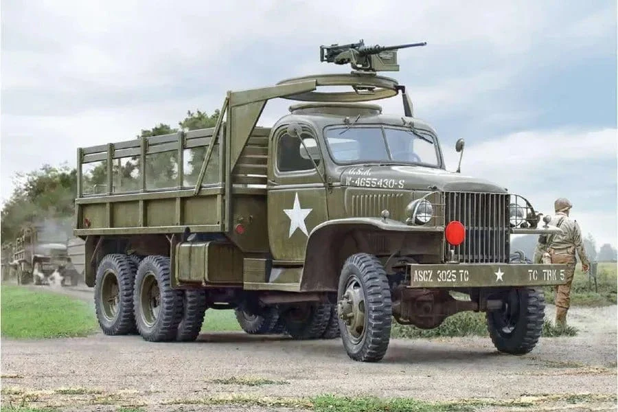Italeri 1/35 GMC 2.5 Ton Truck D-Day 80th Anniversary Plastic Model Kit [6271] - Image 2
