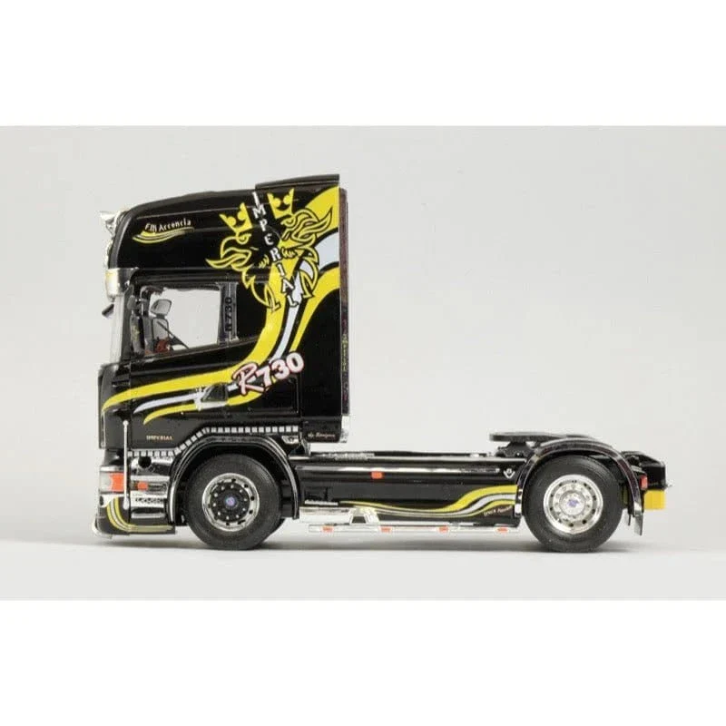 Italeri 3883S 1/24 Scania R V8 Topline Imperial Plastic Model Truck Kit - Image 2