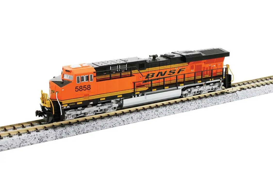 Kato N Scale GE ES44AC GEVO BNSF Railway #5858 - DC Loco