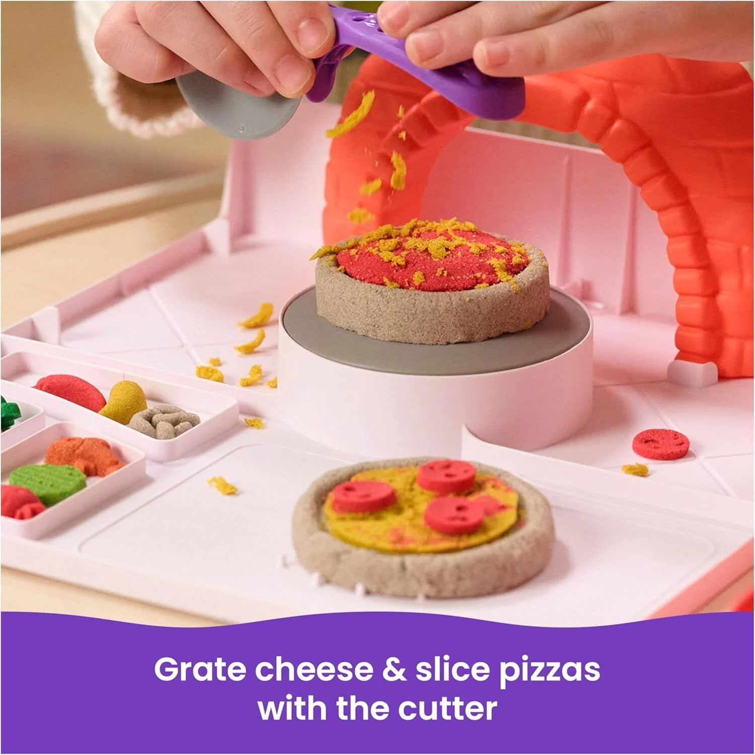 Kinetic Sand Squish Pizza Playset - Image 5