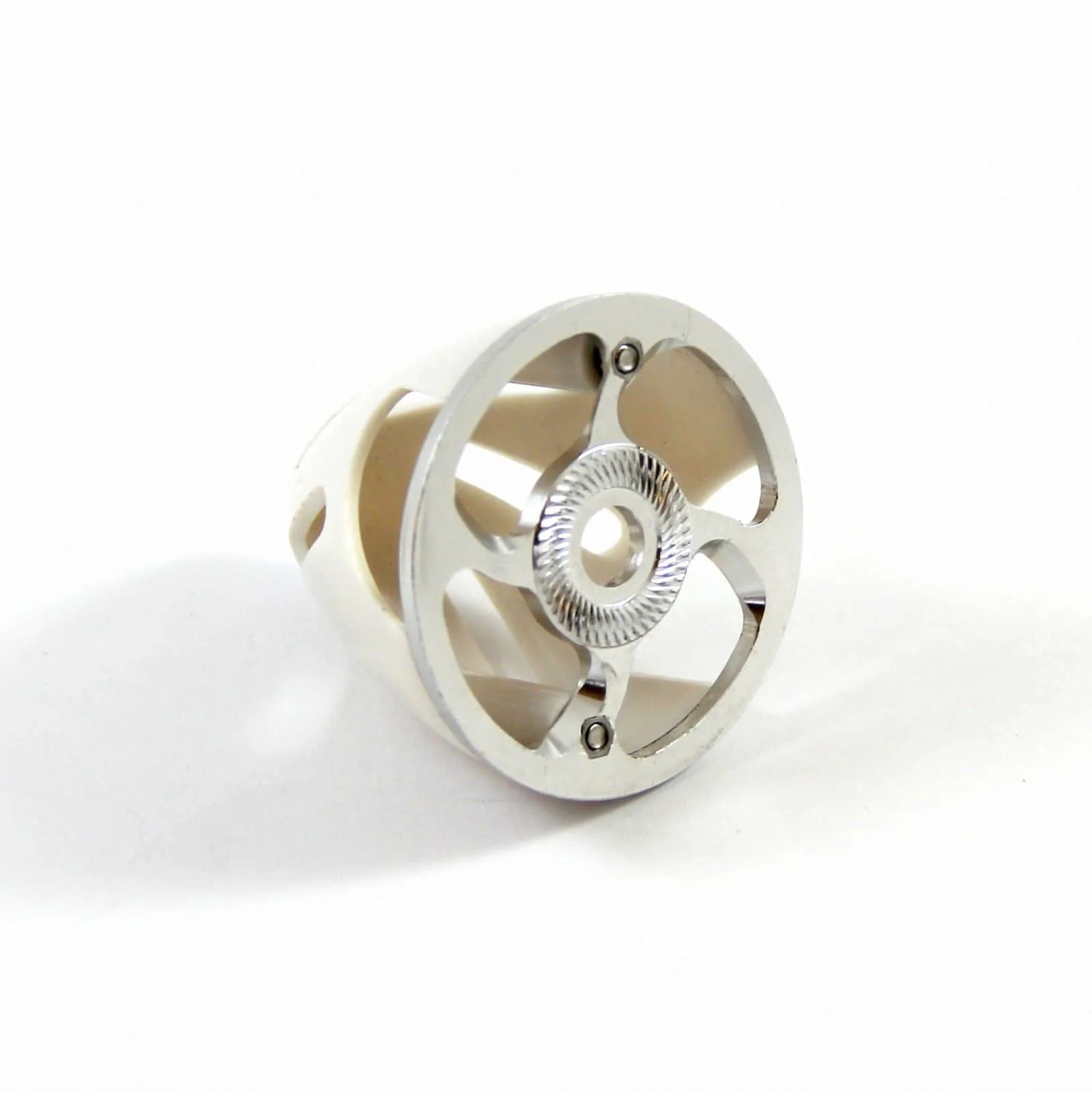 Kuza 3.25In 82mm Cnc Backplate Spinner White** - Image 3