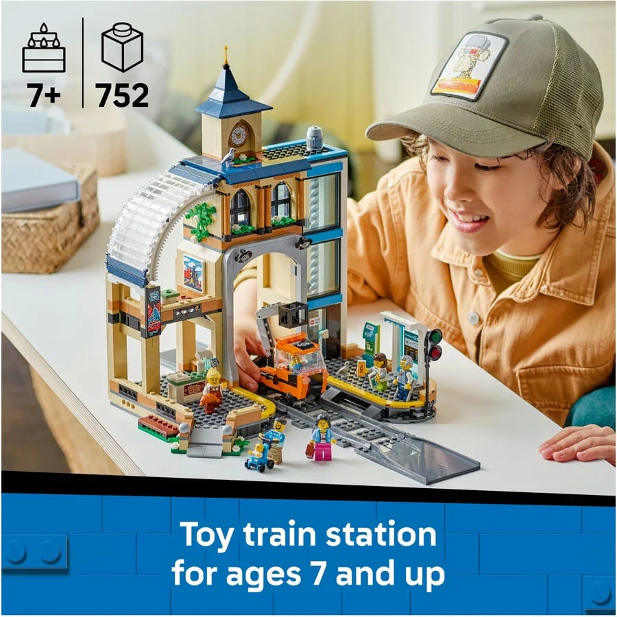 LEGO City - Central Train Station [60469] - Image 3
