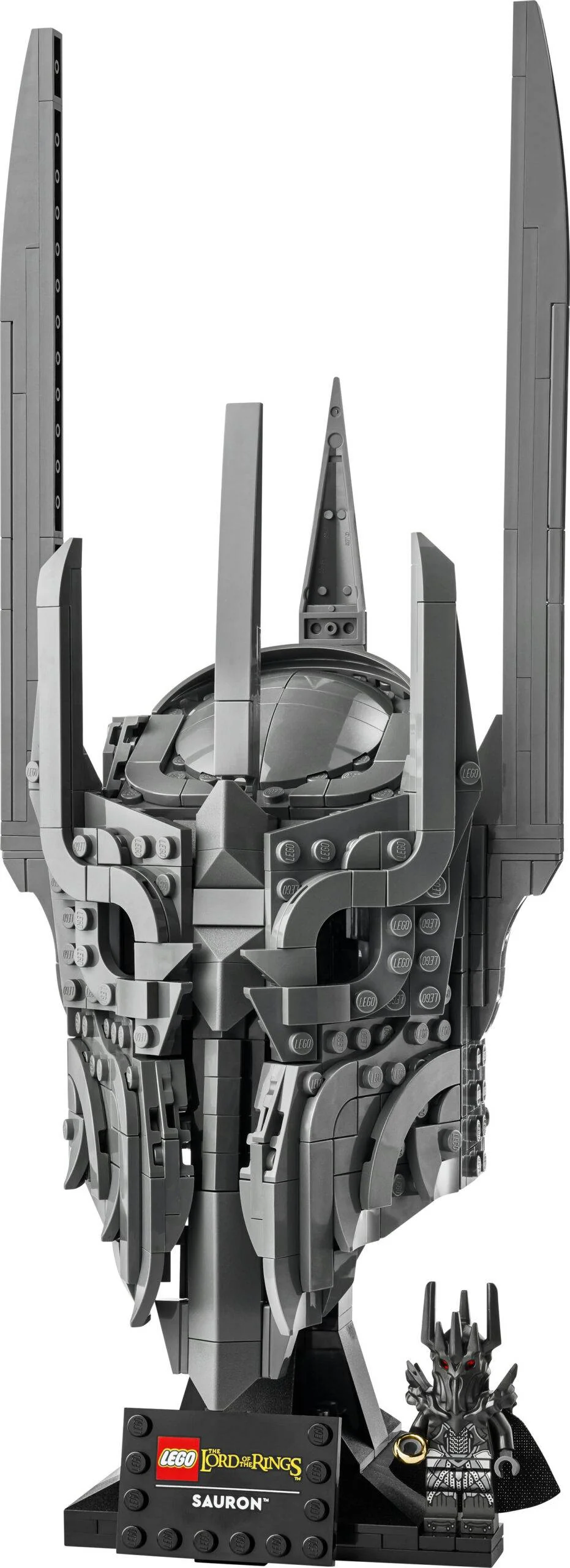 LEGO Icons: The Lord of the Rings - Saurons Helmet [11373] - Image 2