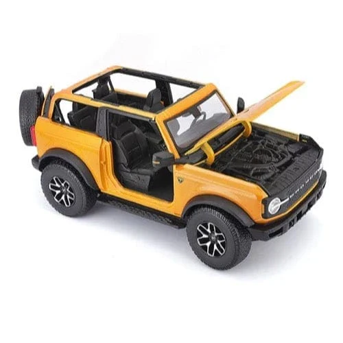 Maisto 1/18 2021 Ford Bronco Badlands - Orange** - Image 3
