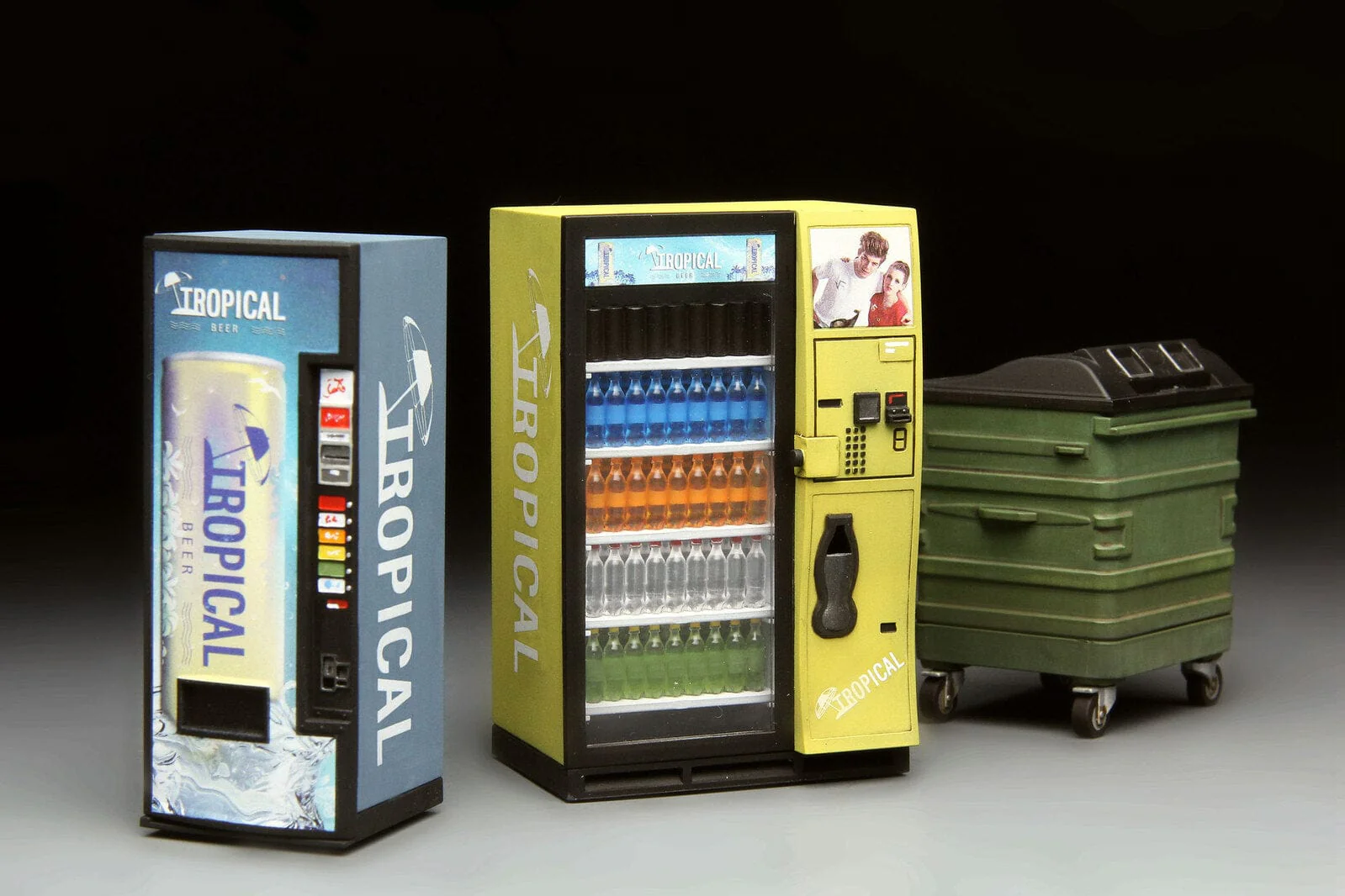Meng 1/35 Vending Machine & Dumpster Set Plastic Model Kit - Image 4