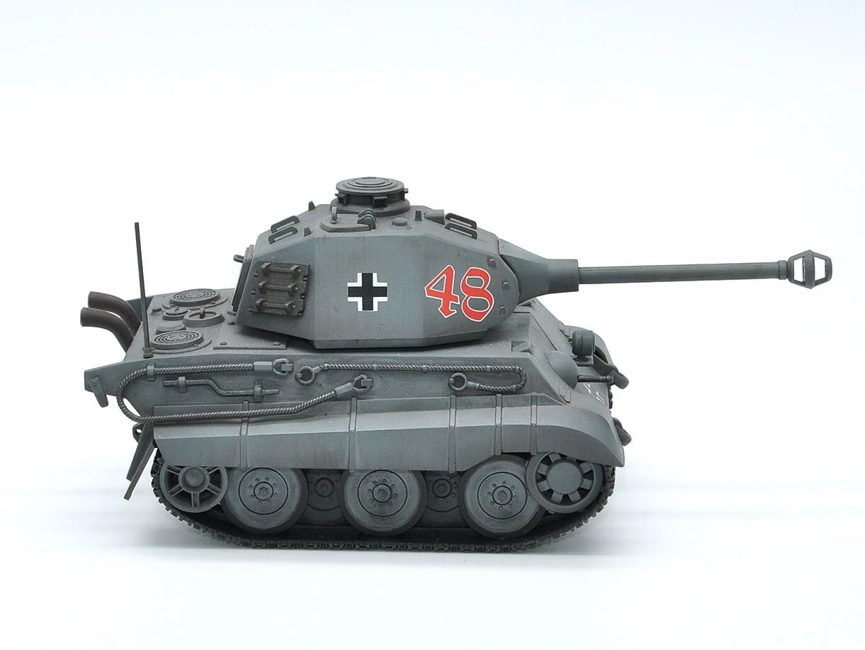 Meng World War Toons King Tiger (Porsche Turret) German Heavy Tank Plastic Model Kit - Image 4