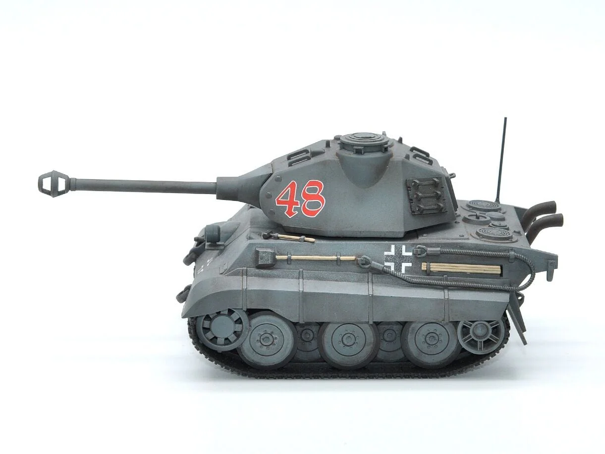 Meng World War Toons King Tiger (Porsche Turret) German Heavy Tank Plastic Model Kit - Image 5