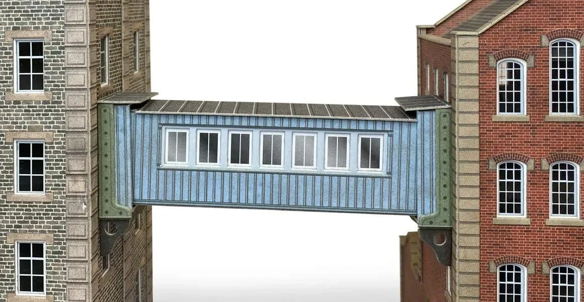 Metcalfe OO Scale Industrial Overbridge Kit [PO402]