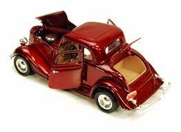 Motor Max 1/24 1934 Ford Coupe - Assorted Colours - Image 2