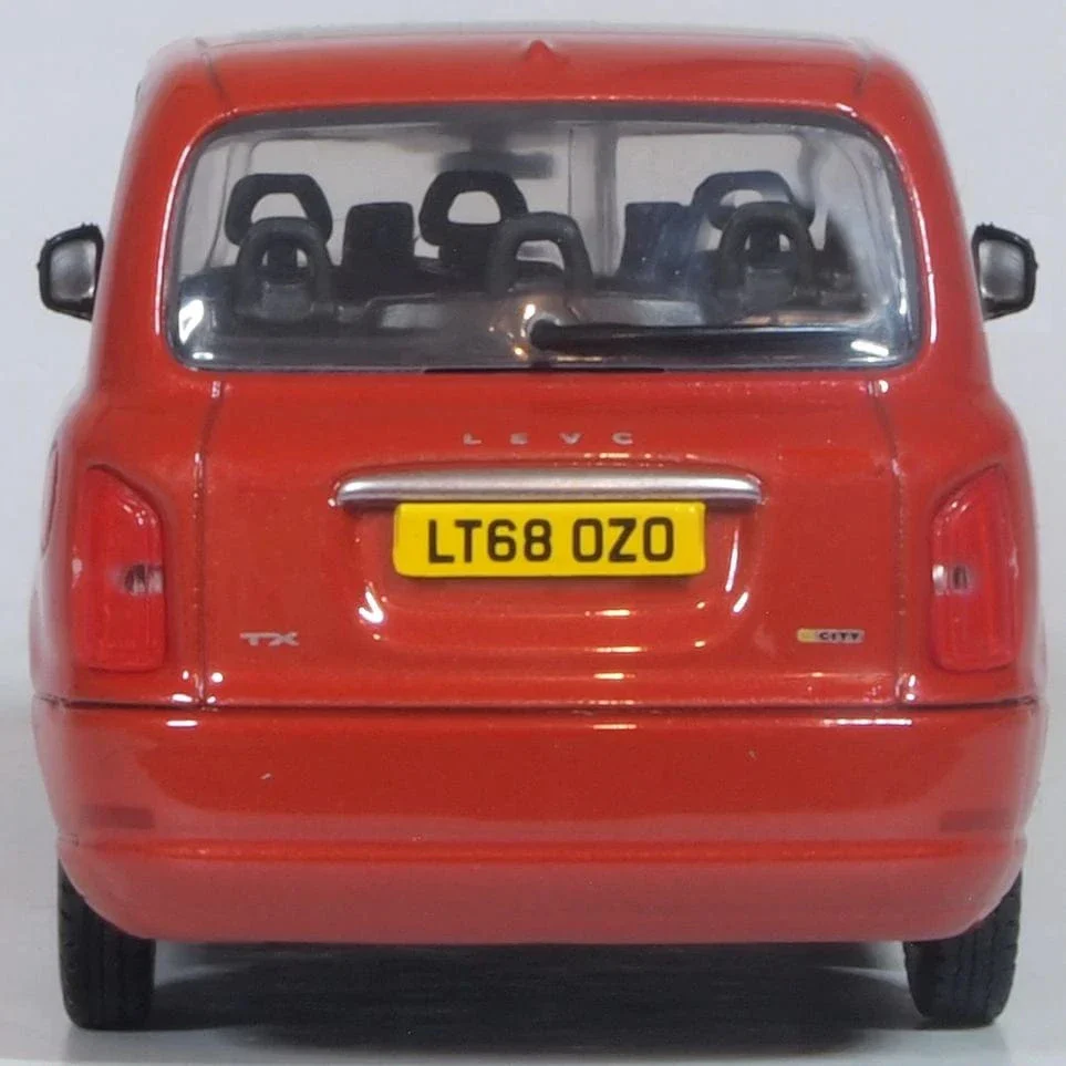 Oxford 43TX5002 1/43 Tupelo Red Levc Tx Taxi** - Image 3