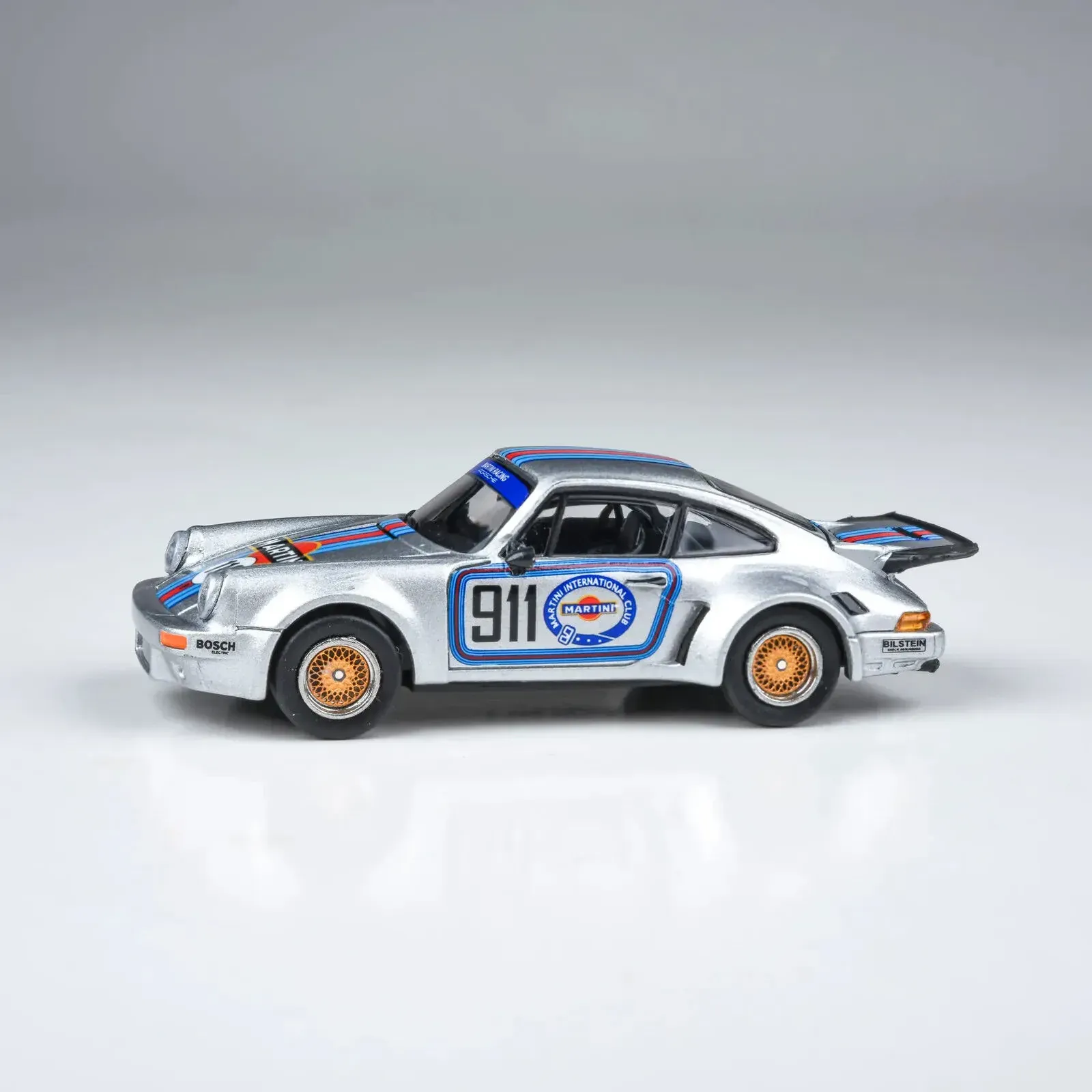Para64 1/64 1974 Porsche 911 3.0 RSR Martini LHD - Image 2