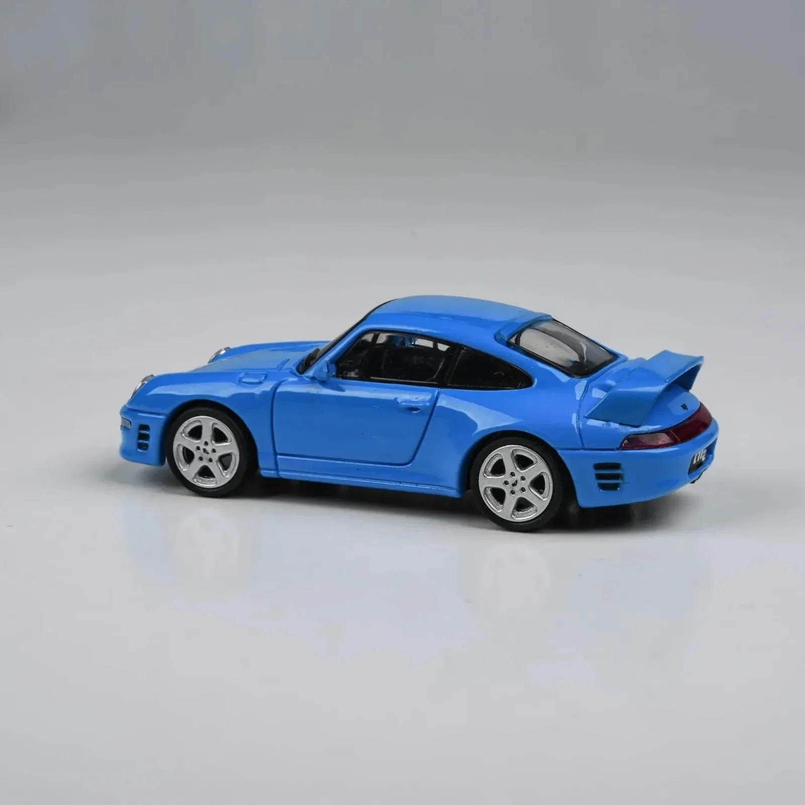 Para64 1/64 1995 RUF STR2 Mexico Blue RHD Diecast Model Car - Image 4