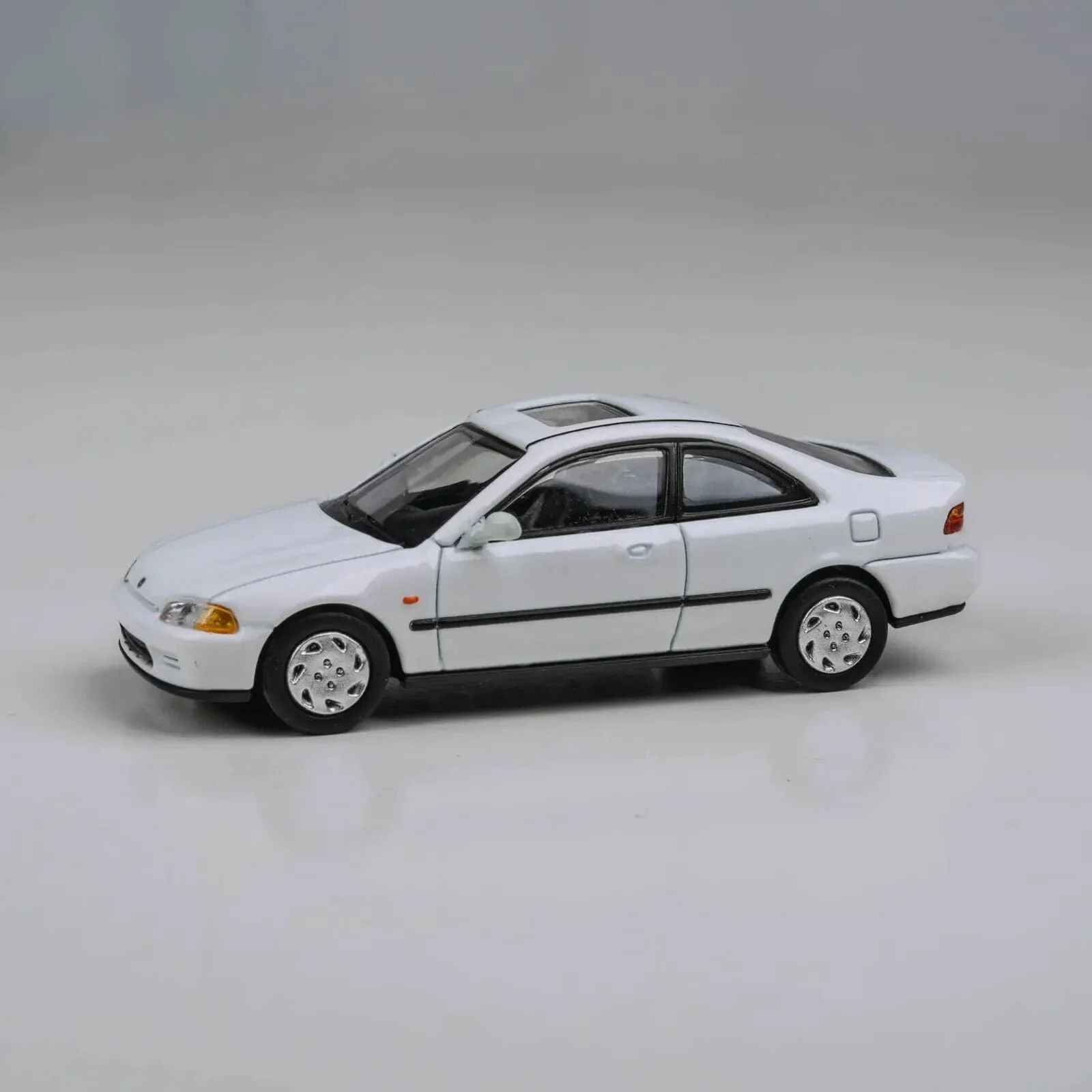 Para64 1/64 95 Honda Civic Coupe EJ1 White RHD Diecast Model Car - Image 2