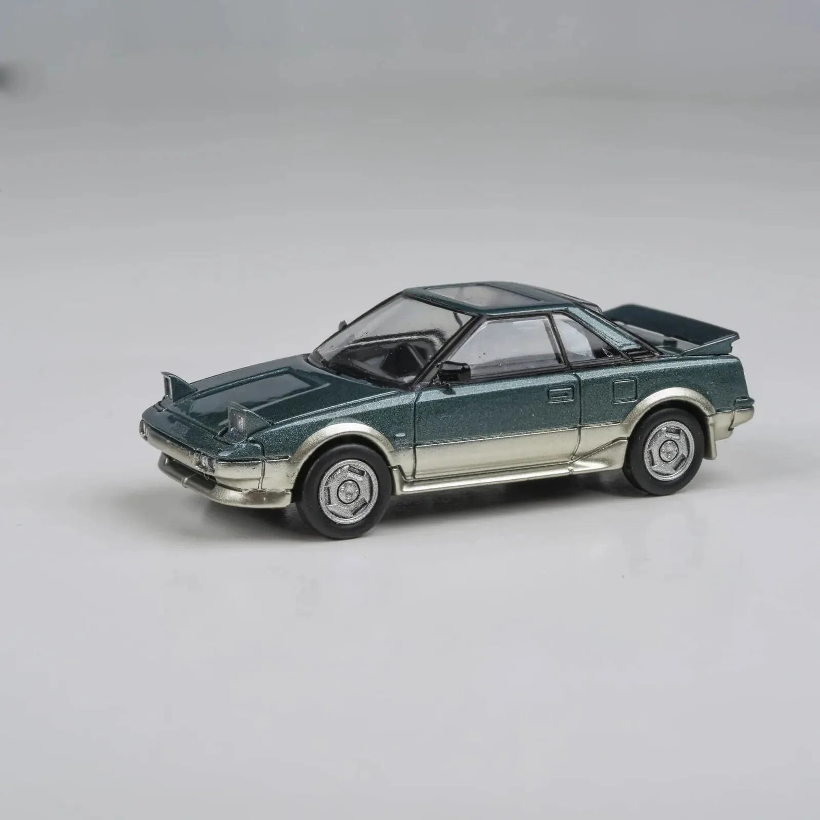Para64 1/64 Toyota MR2 MK1 Green/Gold RHD Diecast Model Car