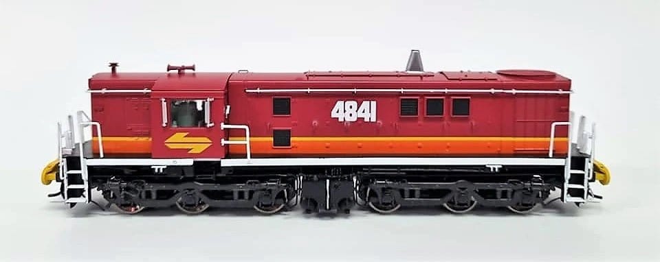 Powerline HO Scale 48 Class Mark 1 SRA Candy 4841 - DC [PR481-2-41]