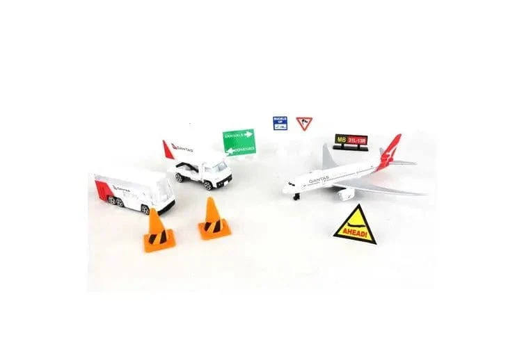 QANTAS Airport Playset - Image 2