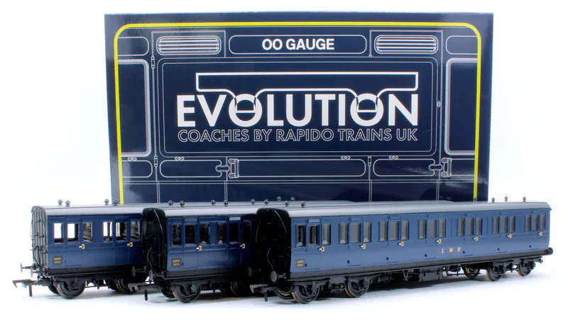 Rapido OO Scale 48 LMR Evolution Bogie Coach Non-Corridor Carriage No.5314, No.5315 & No.5316 3-Pack [978033]