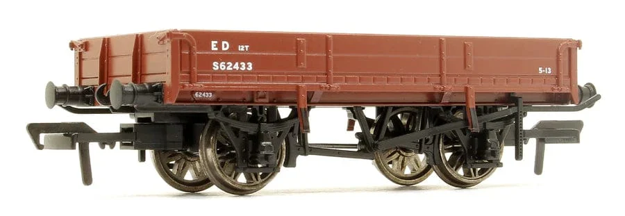Rapido Trains UK 928010 SECR Dia. 1744 2 Plank No. S62433, SR Red Oxide With Br(S) Number