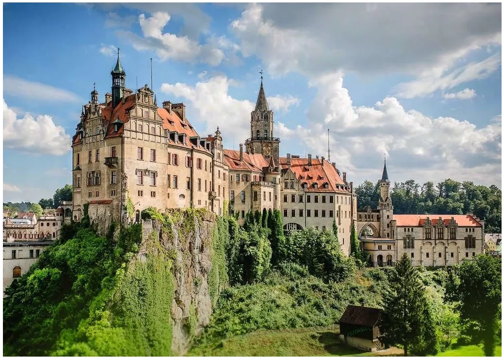 Ravensburger Sigmaringen Castle Germany 1000pc Puzzle - Image 2