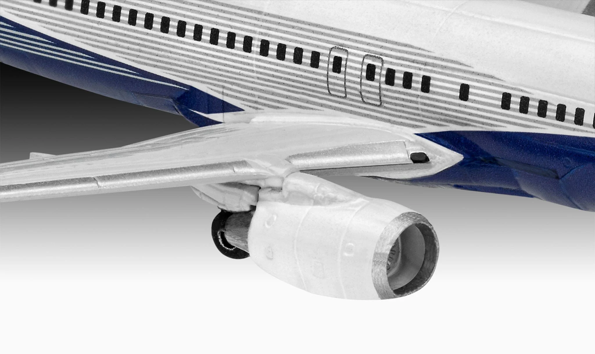 Revell 03809 1/288 Boeing 737-800 Plastic Model Kit - Image 6