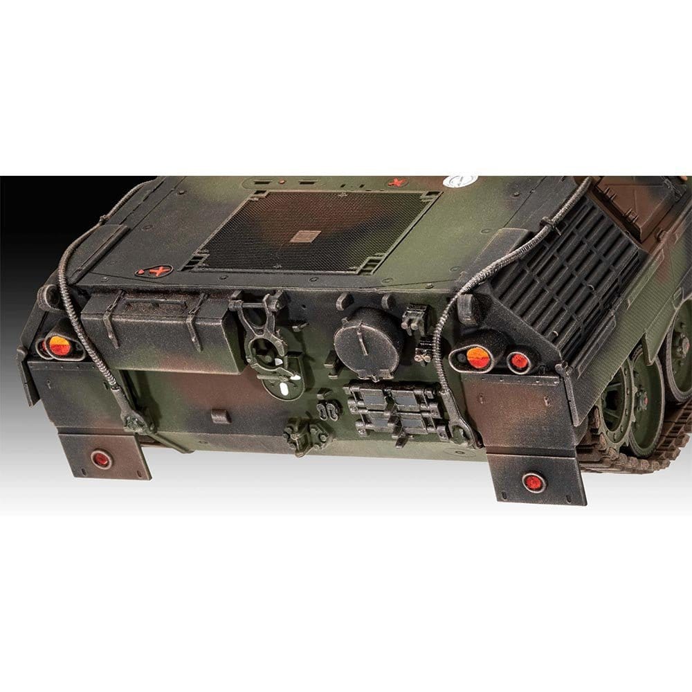 Revell 05656 1/35 Geschenkset Leopard 1 A1A1-A1A4 Plastic Model Kit - Image 4