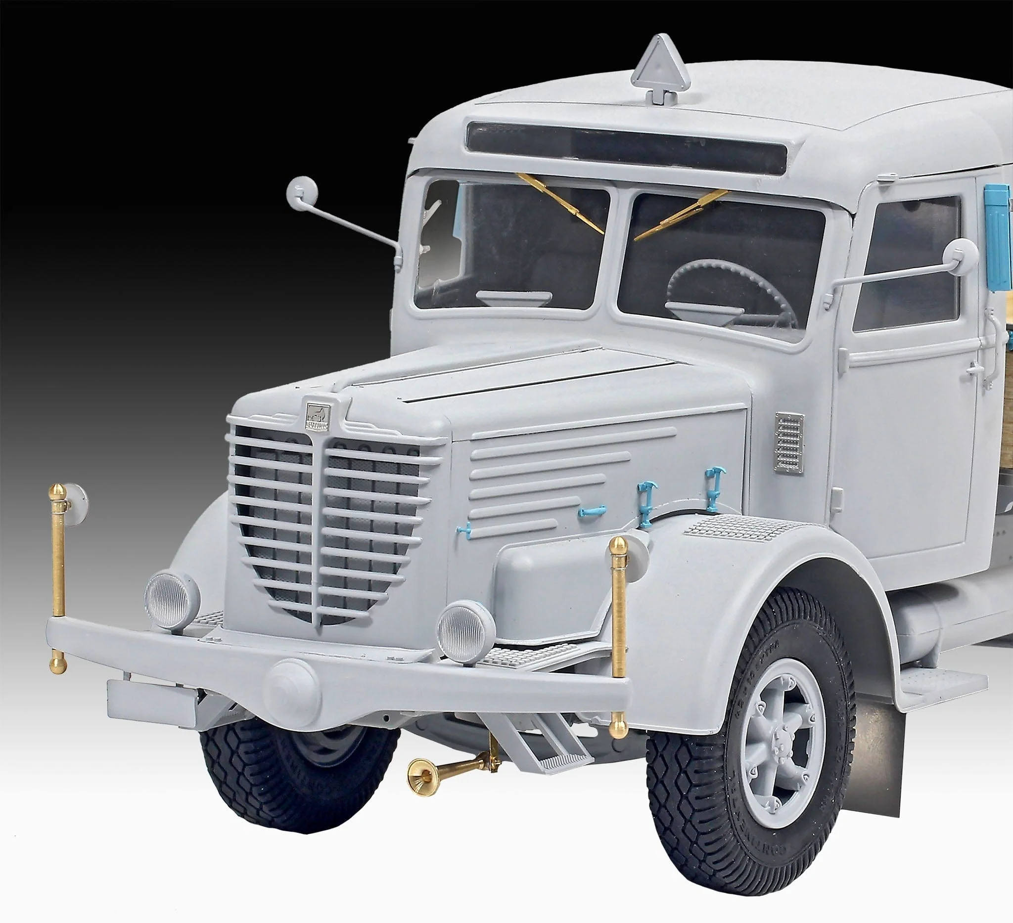 Revell 07580 1/24 Bussing 8000 S 13 with Trailer Plastic Model Kit - Image 5