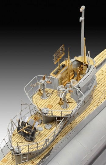 Revell 1/72 German Marine Type VII C/41 Plastic Model Kit [05163] - Image 3