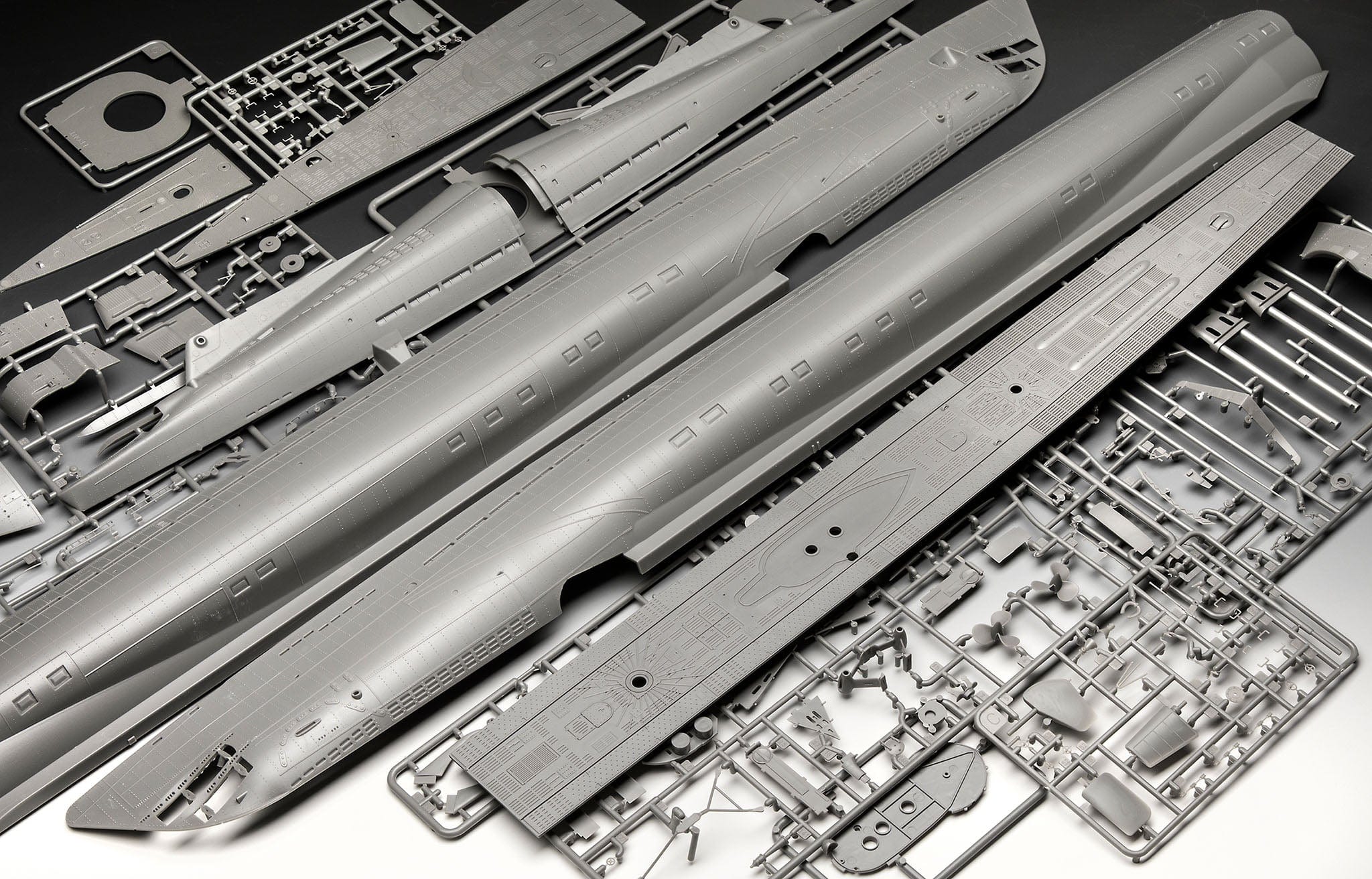 Revell 1/72 German Submarine Type Ix C U67/U154 - Image 8