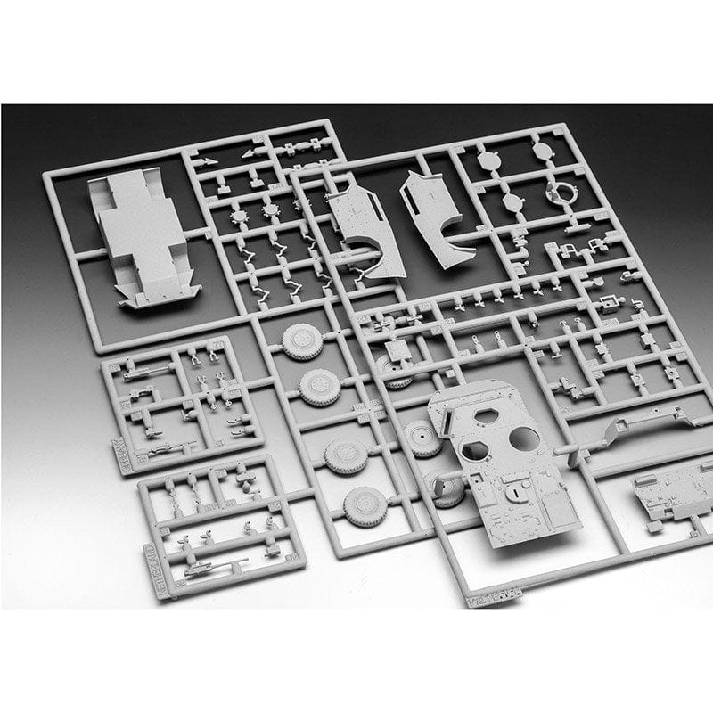 Revell 1/72 Spahwagen Fennek Armoured Vehicle Scaled Plastic Model Kit [03356] - Image 3