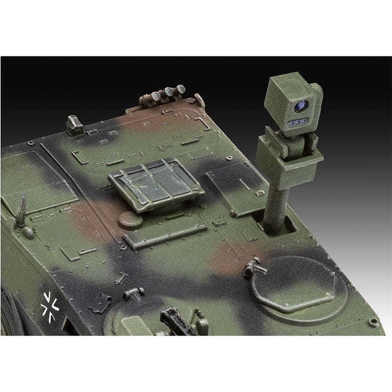 Revell 1/72 Spahwagen Fennek Armoured Vehicle Scaled Plastic Model Kit [03356] - Image 4
