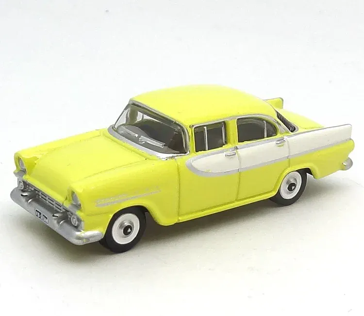 Road Ragers 1/87 FB Sedan - Satellite Yellow