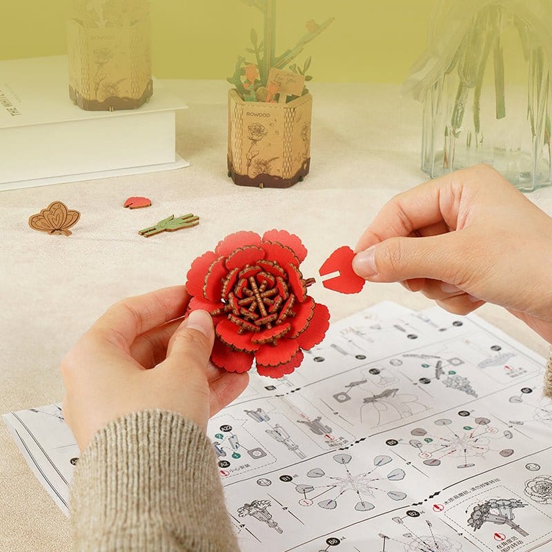Robotime Wood Bloom Red Carnation Flower Kit [TW052] - Image 3