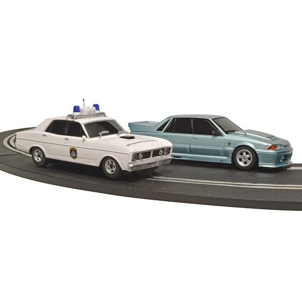 Scalextric Highway Patrol Slot Car Starter Set [C1453SF] - Image 2